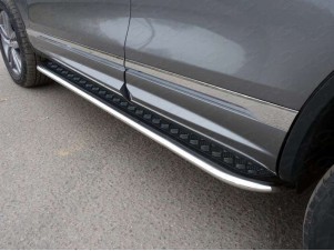 Пороги овал с площадкой алюминиевый лист 75х42 мм для Volkswagen Touareg R-Line № VWTOUARRL14-27